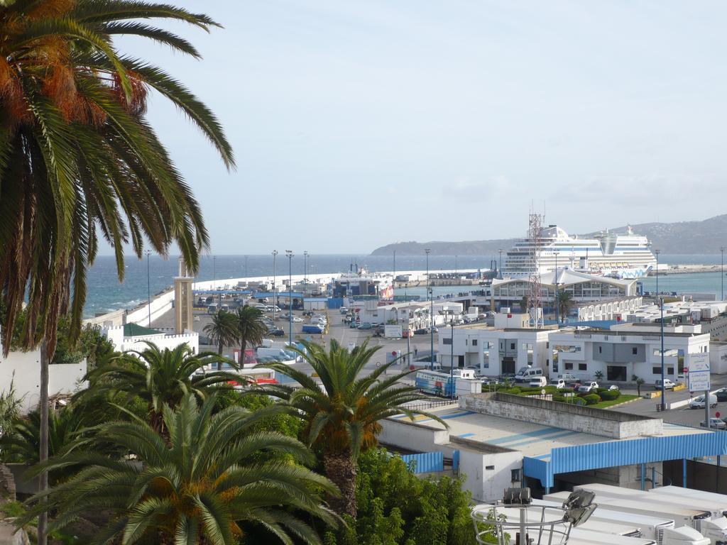 Hotel Continental Tangier Bagian luar foto