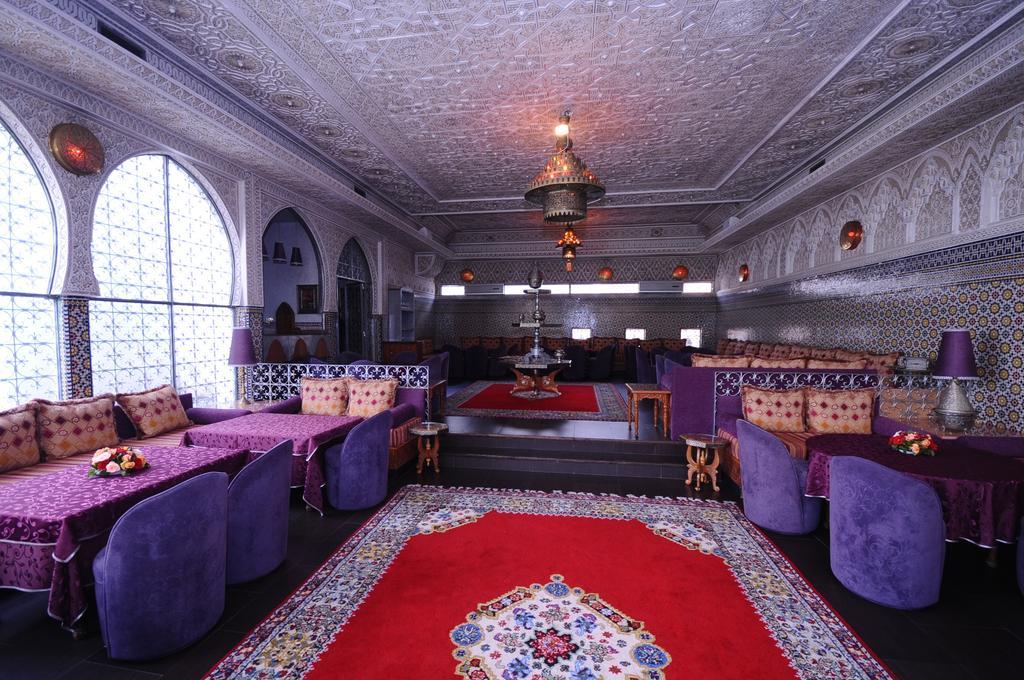 Hotel Continental Tangier Bagian luar foto